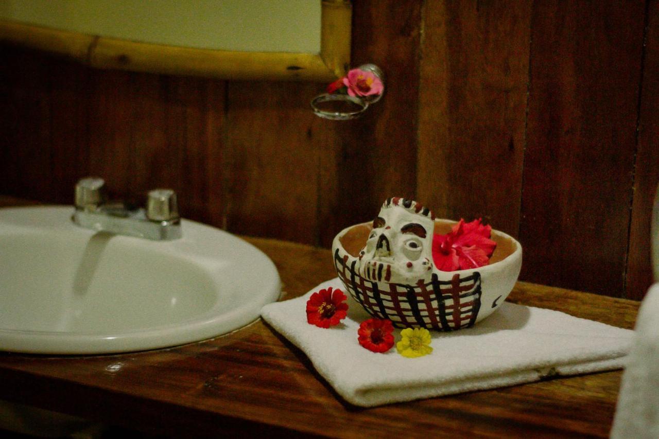 Eco Hotel Sak Nok Lacanja Luaran gambar